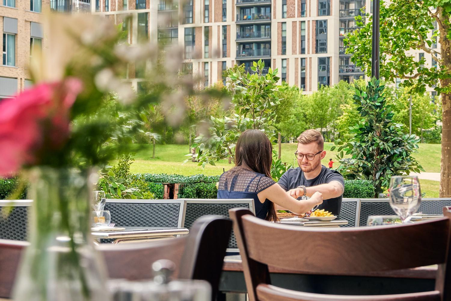 Luxury Apartment In Olympic Village Londyn Zewnętrze zdjęcie